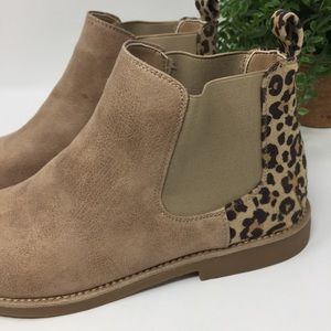 seven dials marisah chelsea leopard bootie